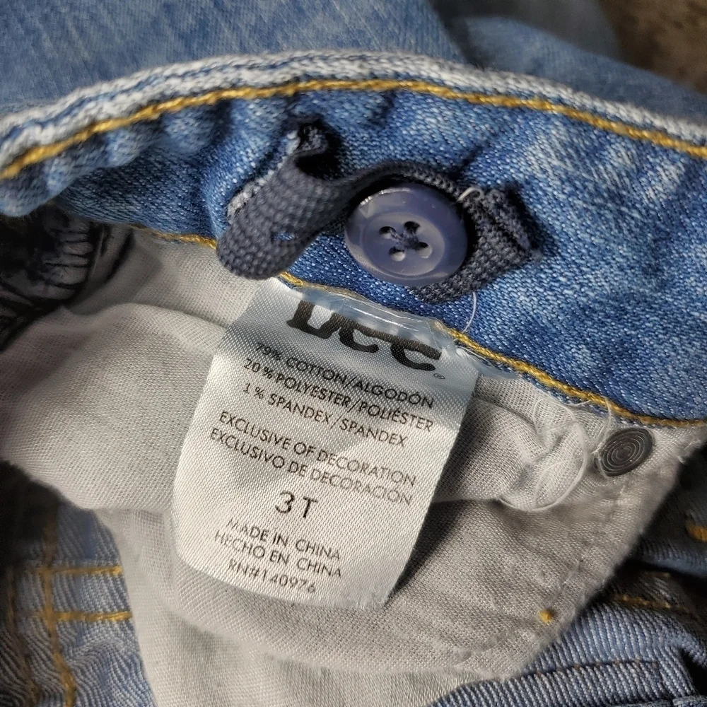 Lee Skinny Fit Straight Leg Medium Wash Toddler Boy Blue Jeans Size 3T EUC NWOT